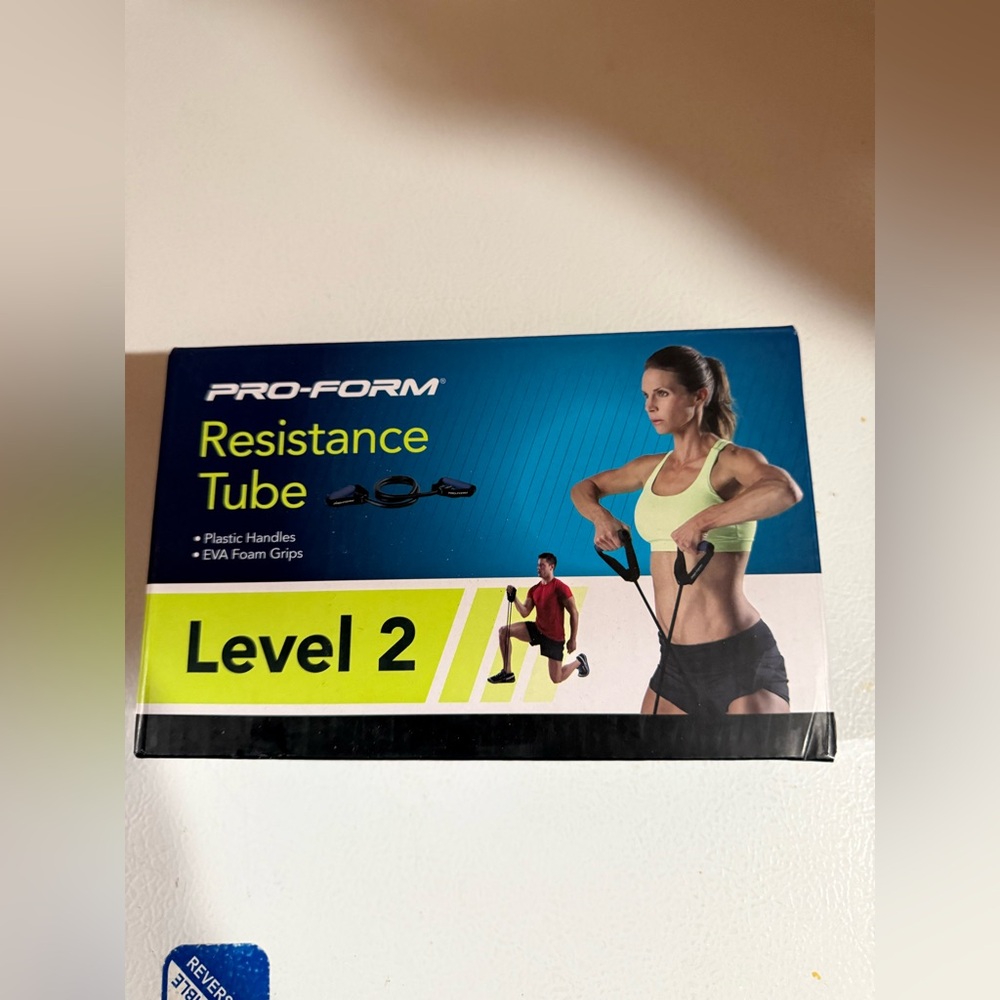 Resistance Tube Level 2 - Black and Blue